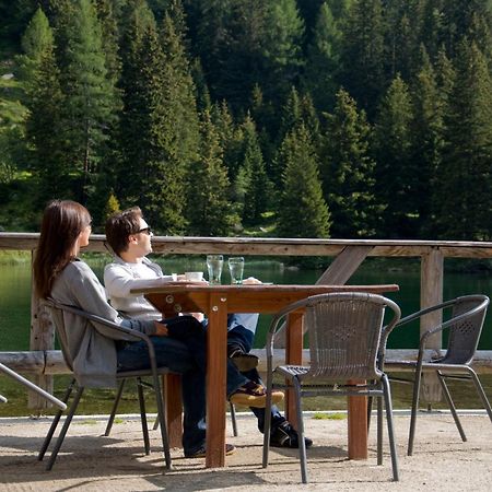Rifugio Lago Nambino Madonna Zewnętrze zdjęcie