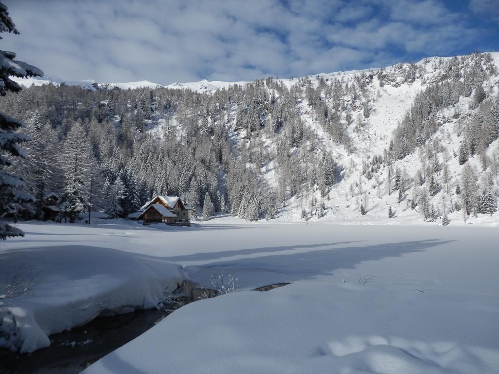 Rifugio Lago Nambino Madonna Zewnętrze zdjęcie