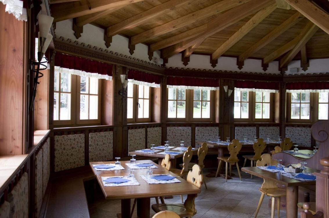 Rifugio Lago Nambino Madonna Zewnętrze zdjęcie