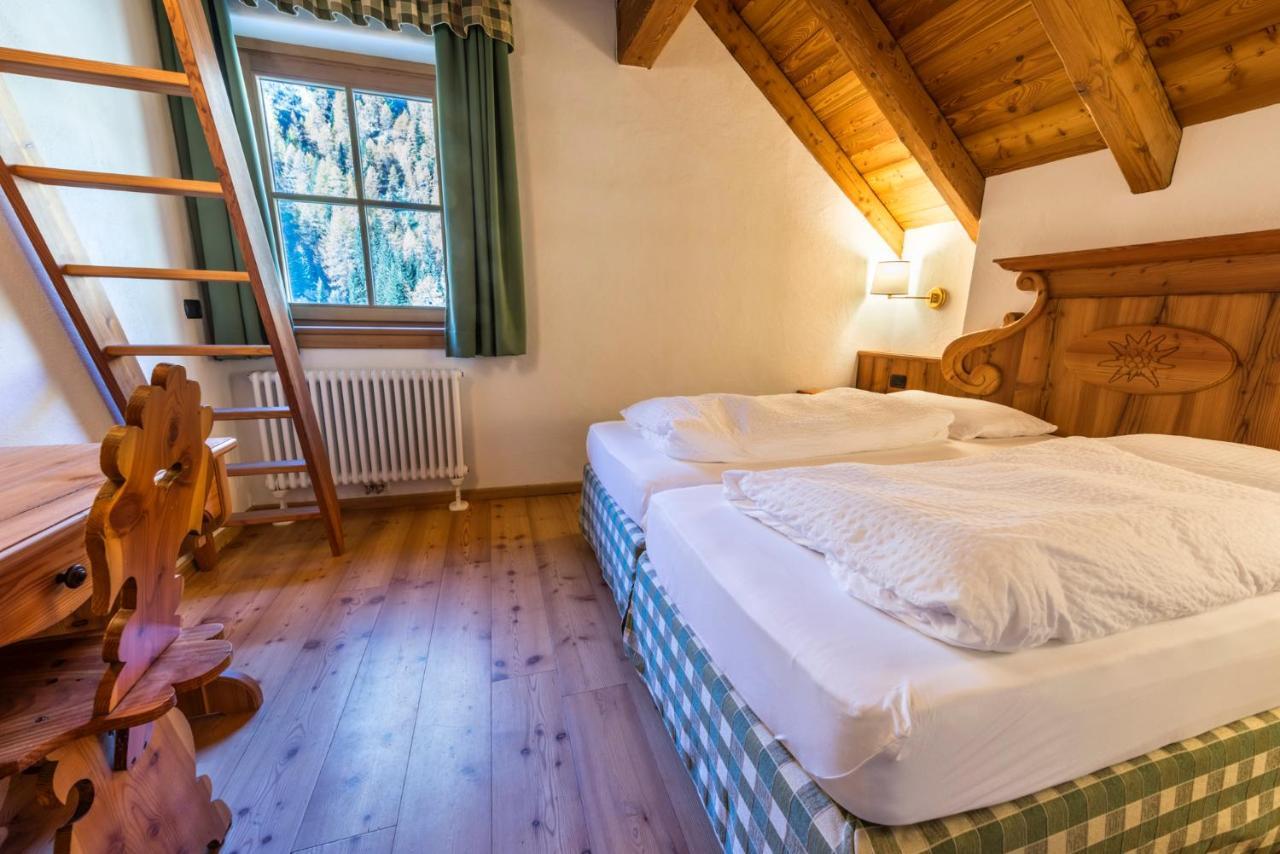 Rifugio Lago Nambino Madonna Zewnętrze zdjęcie