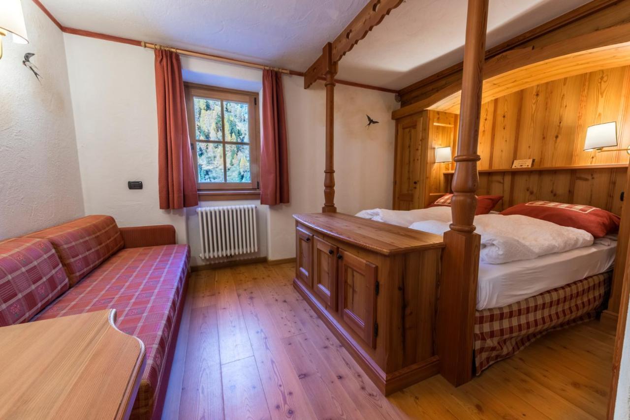 Rifugio Lago Nambino Madonna Zewnętrze zdjęcie